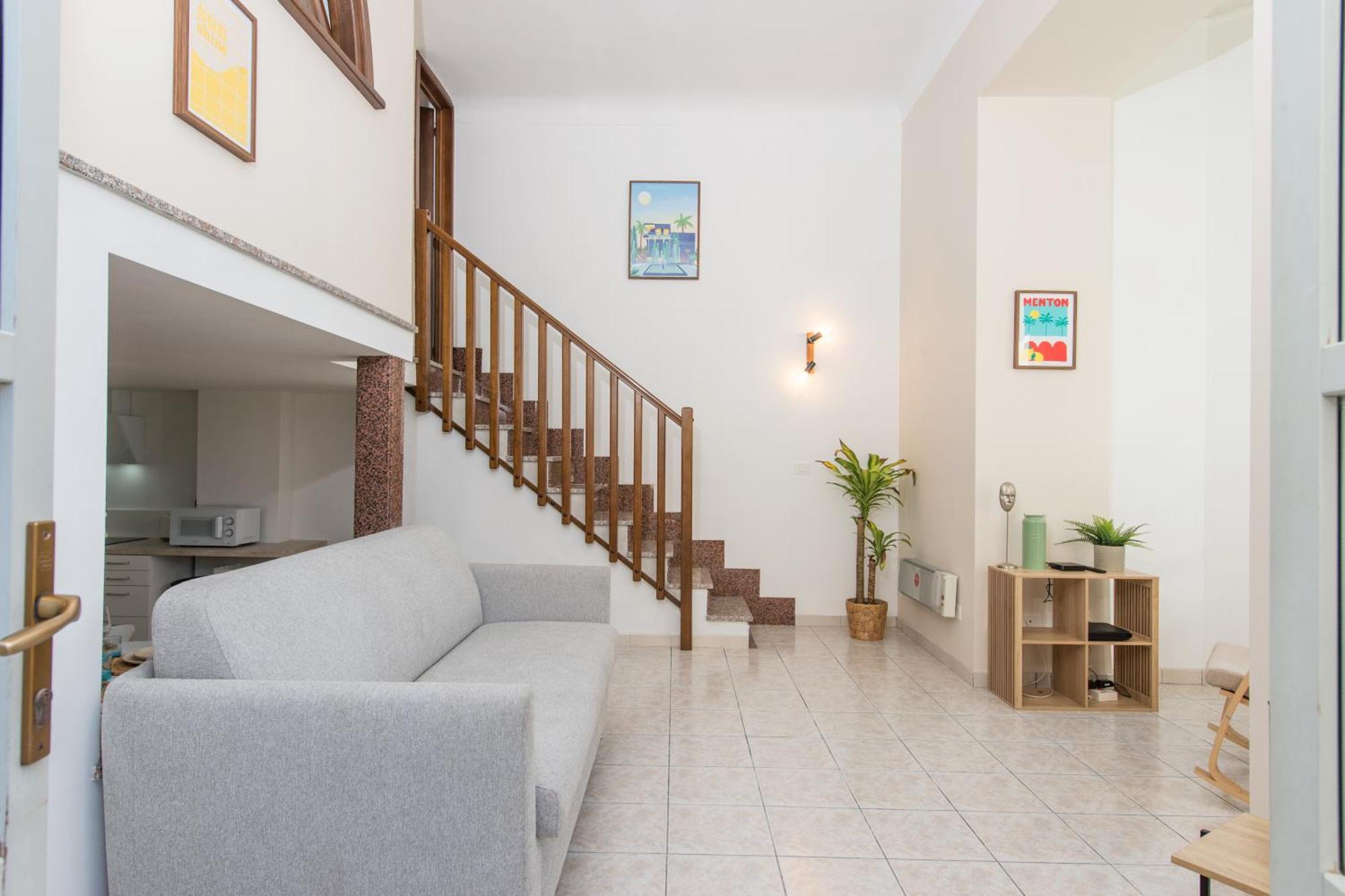 Oliviers -Agreable 2 Pieces Dans Maison Bourgeoise Menton Kültér fotó